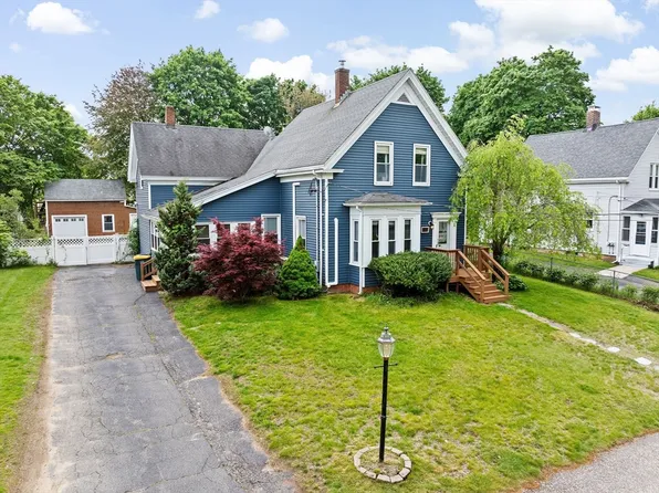 30 Highland St, Abington, MA 02351