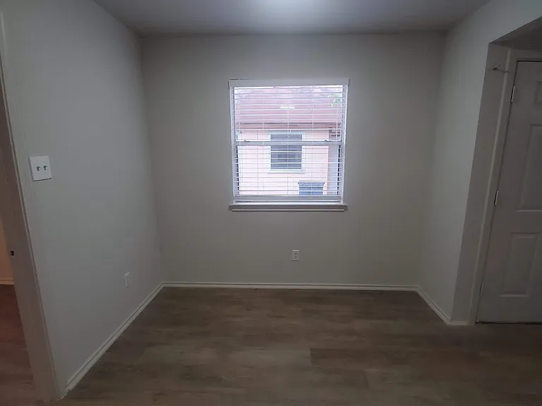6909 Hyland Cir — Photo 7