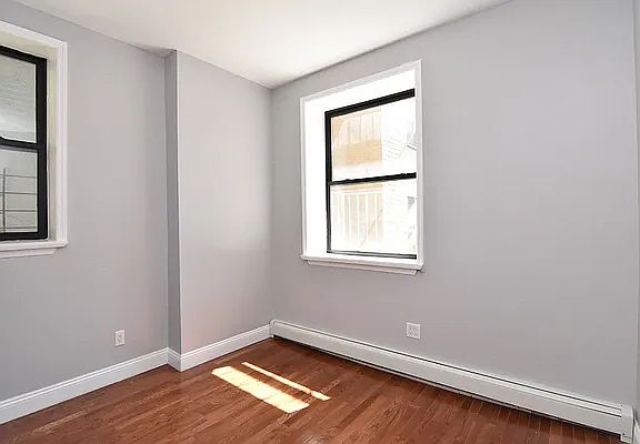 3rd image of 49 Saint Nicholas Ave APT 3B