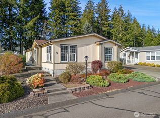 14 Christmas Tree Ln, Shelton, WA 98584
