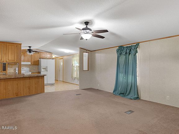 2nd image of 160 Gayle Dr