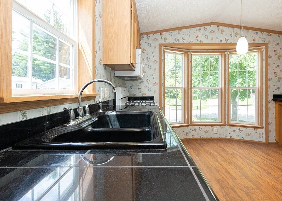 281 Chauncey Walker St Belchertown MA Zillow