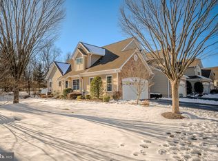 135 Sagewood Dr, Malvern, PA 19355