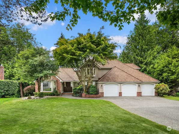 4689 238th Way SE, Sammamish, WA 98029