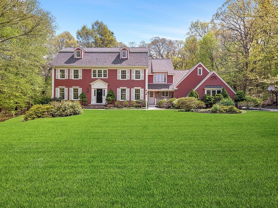 1st image of 9 Catie Dr