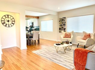 819 S Grand View St #1, Los Angeles, CA 90057
