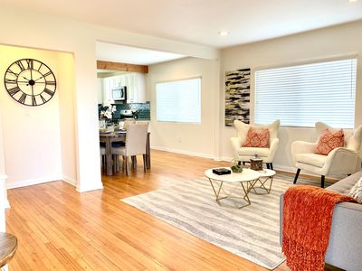819 S Grand View St, Los Angeles, CA, 90057