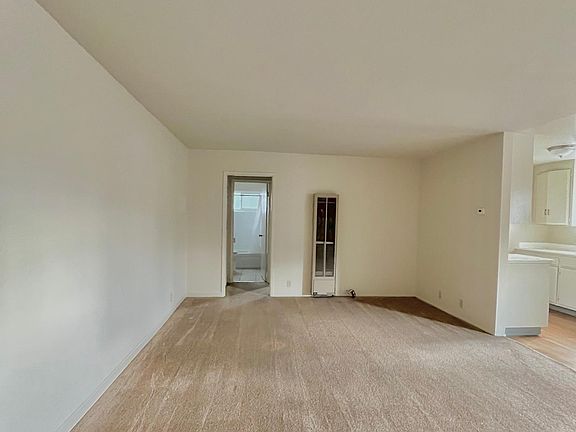 3rd image of 2070 Radio Ave #221