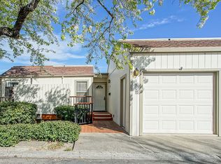 1935 Knolls Dr, Santa Rosa, CA 95405