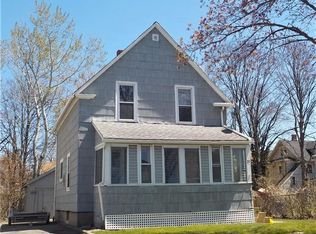 22 Wren St, Rochester, NY 14613