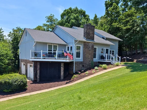 1706 Colonial Way Cir, Hixson, TN 37343