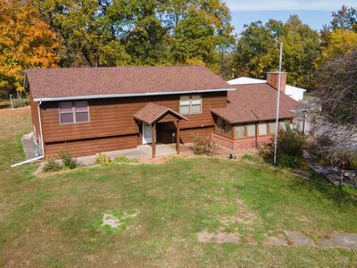 402 Main St, Broughton, IL, 62817