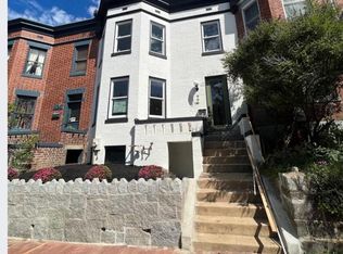 906 C St NE, Washington, DC 20002