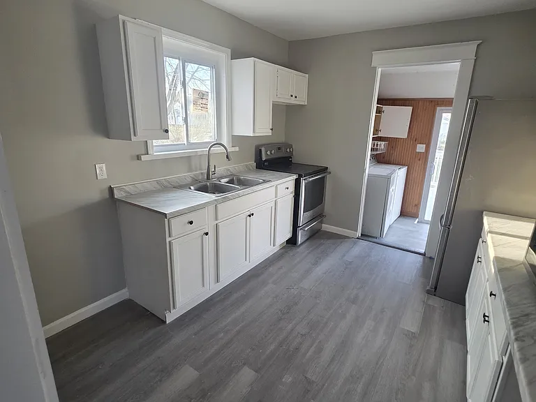822 Leesburg Ave — Photo 9