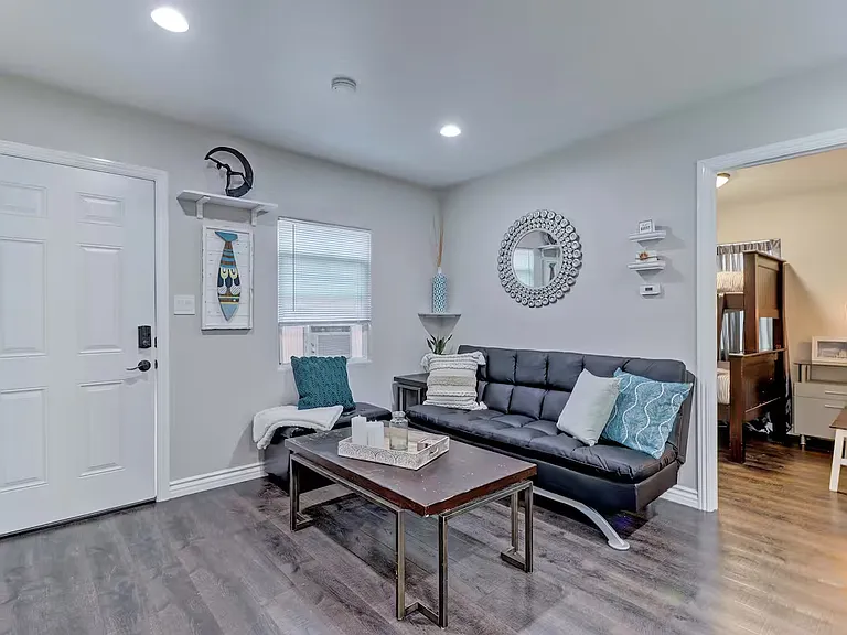 3025 E Spaulding St #3025 — Photo 2