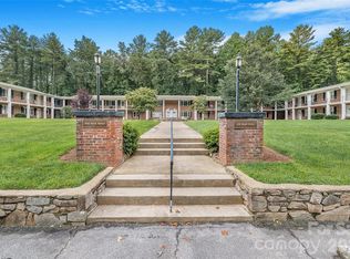 102 Boyd Dr #5C, Flat Rock, NC 28731
