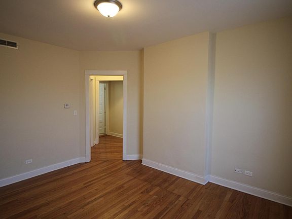 Living Room alternate view