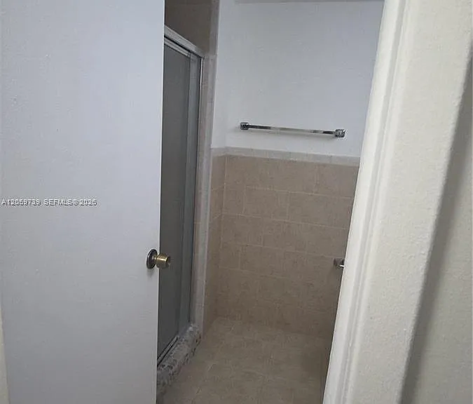 9437 Fontainebleau Blvd #202 — Photo 35