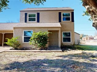 1325 Airline Dr, College Station, TX 77845