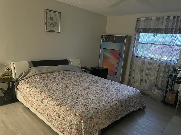 22735 SW 66th Ave — Photo 14