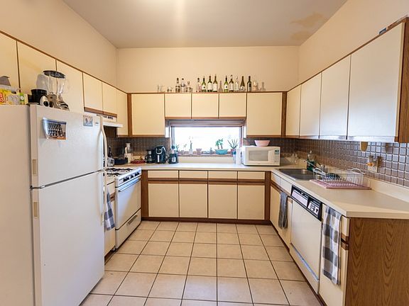 4th image of 2682 N Orchard St APT 1R