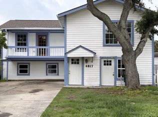 4817 Avenue Q 1/2, Galveston, TX 77551