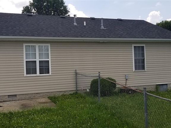 2nd image of 379 Moonlite Ave