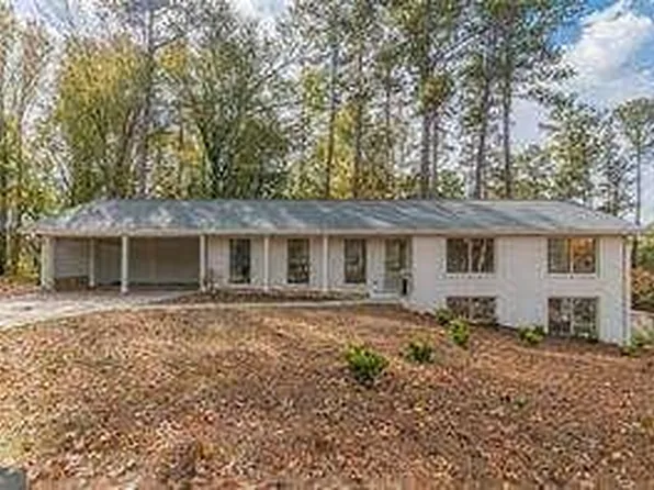 2588 Club Valley Dr NE, Marietta, GA 30068