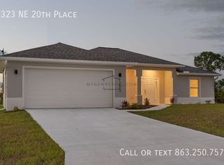 1323 NE 20th Pl, Cape Coral, FL 33909