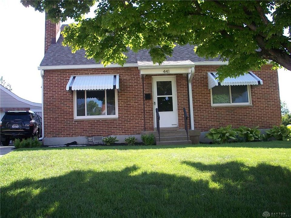 1st image of 441 Early Dr W
