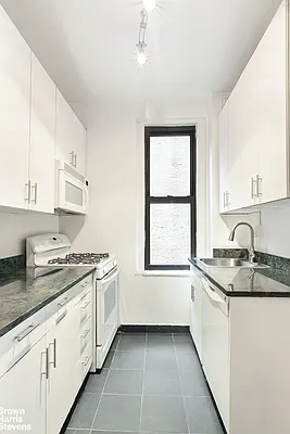 Rented by Brown Harris Stevens | media 11