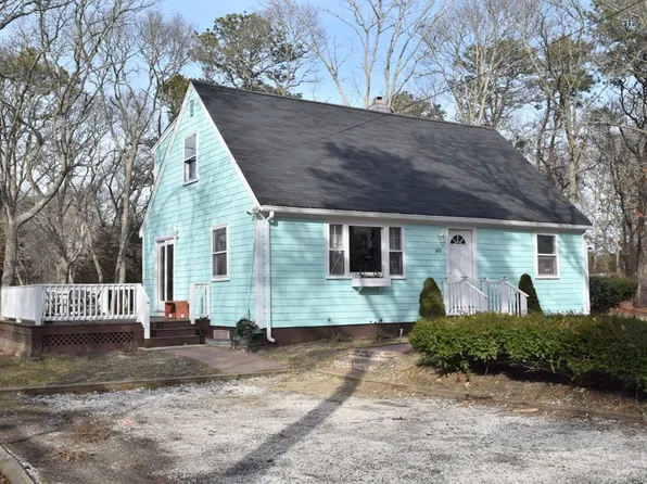 140 Mitchells Way, Barnstable, MA 02630