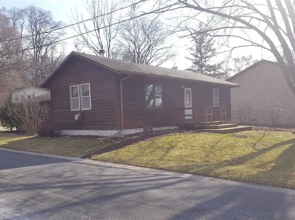 102 N Main St, Byron, IL 61010