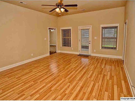 5th image of 5061 Montauk Trl SE