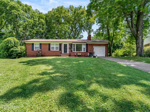 210 Spring Garden Dr, Louisville, KY 40218