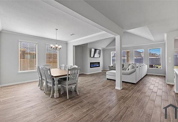 2nd image of 15515 Baronial Castle Dr