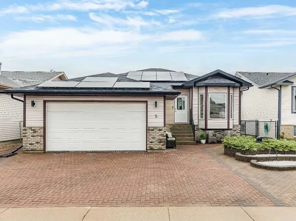 5 W Riverview Ct SE, Redcliff, AB T0J 2P0