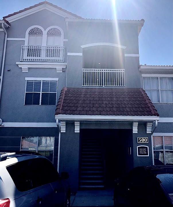 1st image of 18001 RICHMOND PLACE DRIVE #525