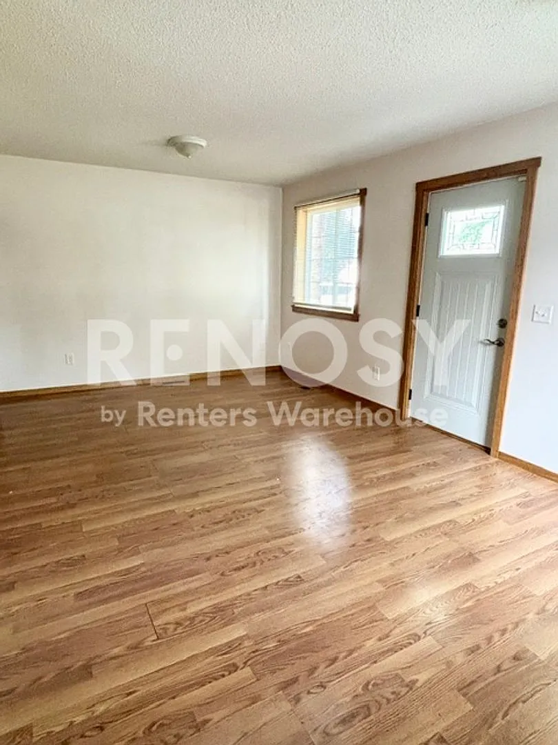 Available Now 2 Bedroom 1 Bath Single Family Home in Waite Park — Photo 3