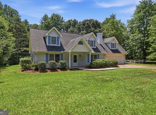 130 Field View Dr, Mount Airy, GA 30563