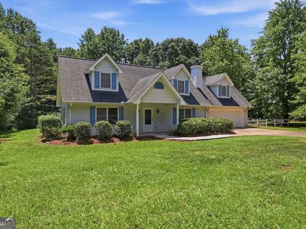 130 Field View Dr, Mount Airy, GA 30563