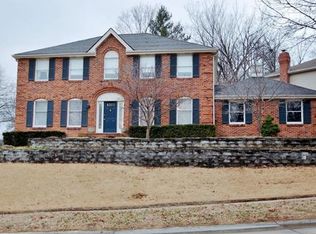 645 Dougherty Oaks Ct, Ballwin, MO