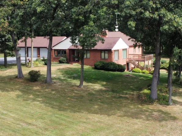 1116 Shumaker Rd, Manheim, PA 17545