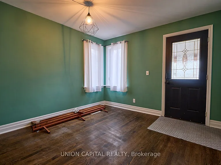 269 Haig St #UPPER — Photo 1