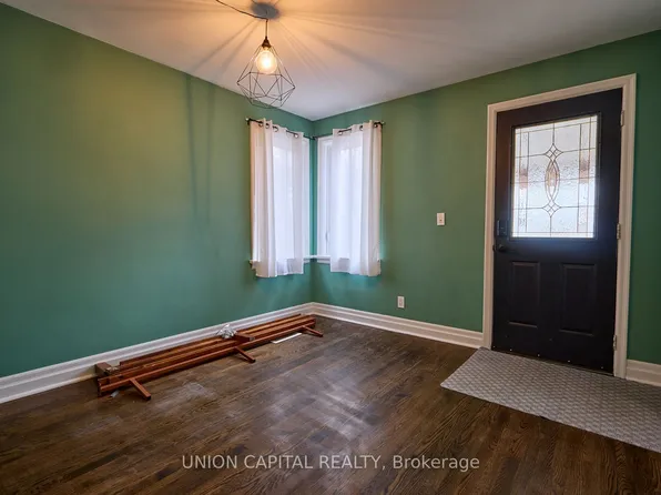 269 Haig St, Oshawa, ON L1G 5N9