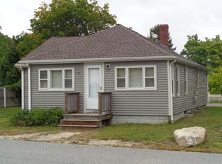 31 Old Onset Rd, Wareham, MA 02571