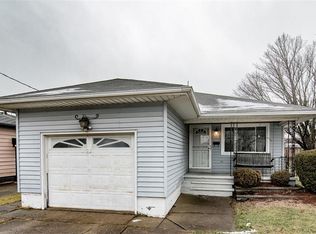 1304 W 24th St, Lorain, OH 44052