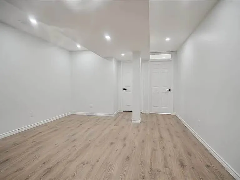 81 Marion St #BASEMENT — Photo 7
