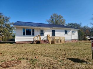 501 S Sycamore St, Pageland, SC 29728