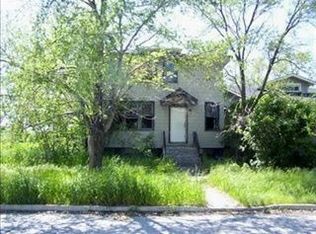 820 Delaware St, Gary, IN 46402